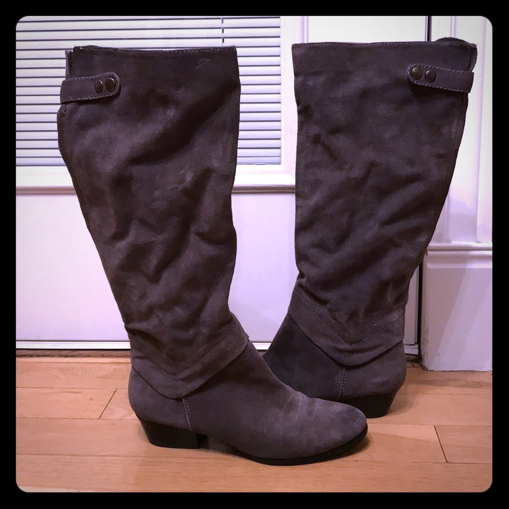 Nine West tall gray boots